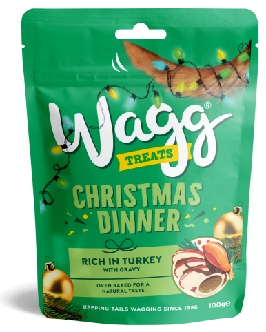 Wagg Christmas Dinner Dog Treats rich in Turkey with Gravy